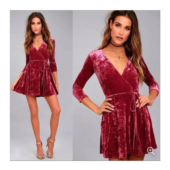 Lulus Dresses & Skirts - Lulu’s Shine Of Your Life Wine Red Crushed Velvet Wrap Dress 3/4 Sleeve size XS